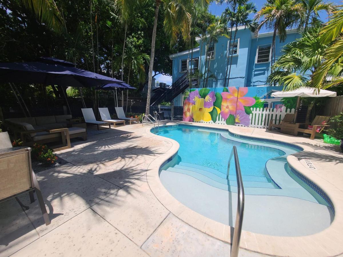 Duval Street Suite With Pool 키웨스트 외부 사진